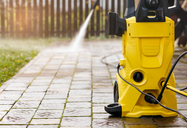 Best Gutter Cleaning and Brightening in Waelder, TX